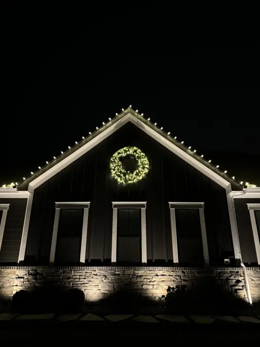 Potomac holiday lighting